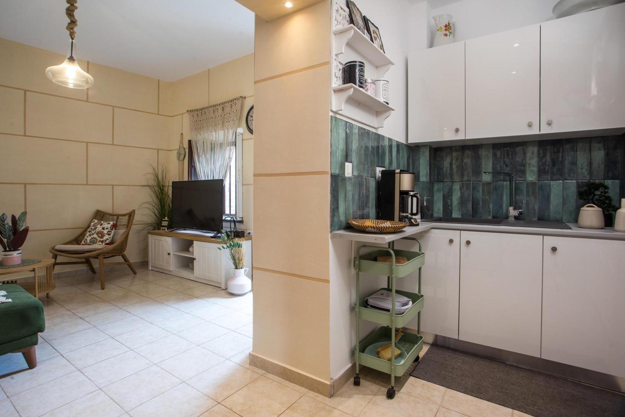 Iriada House Feriehus Rhodes City